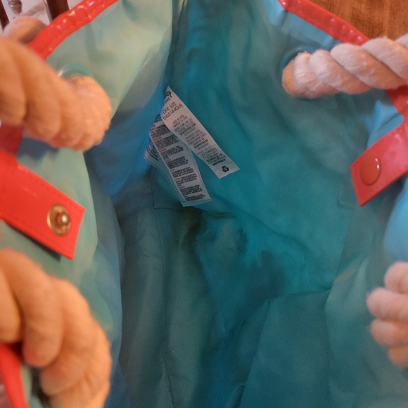 DISNEY MOANA BEACH BAG - Picture 4 of 6